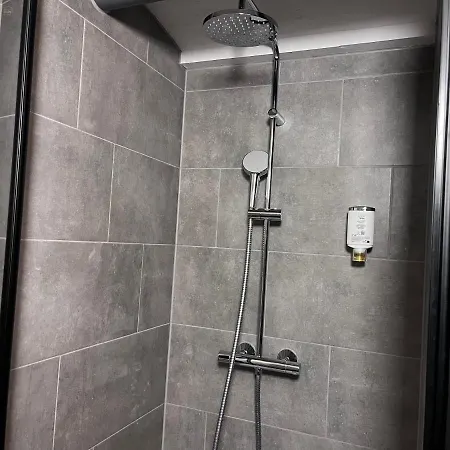 Апартаменты Moderne Brick Handwerkerapartment Bi-heepen *